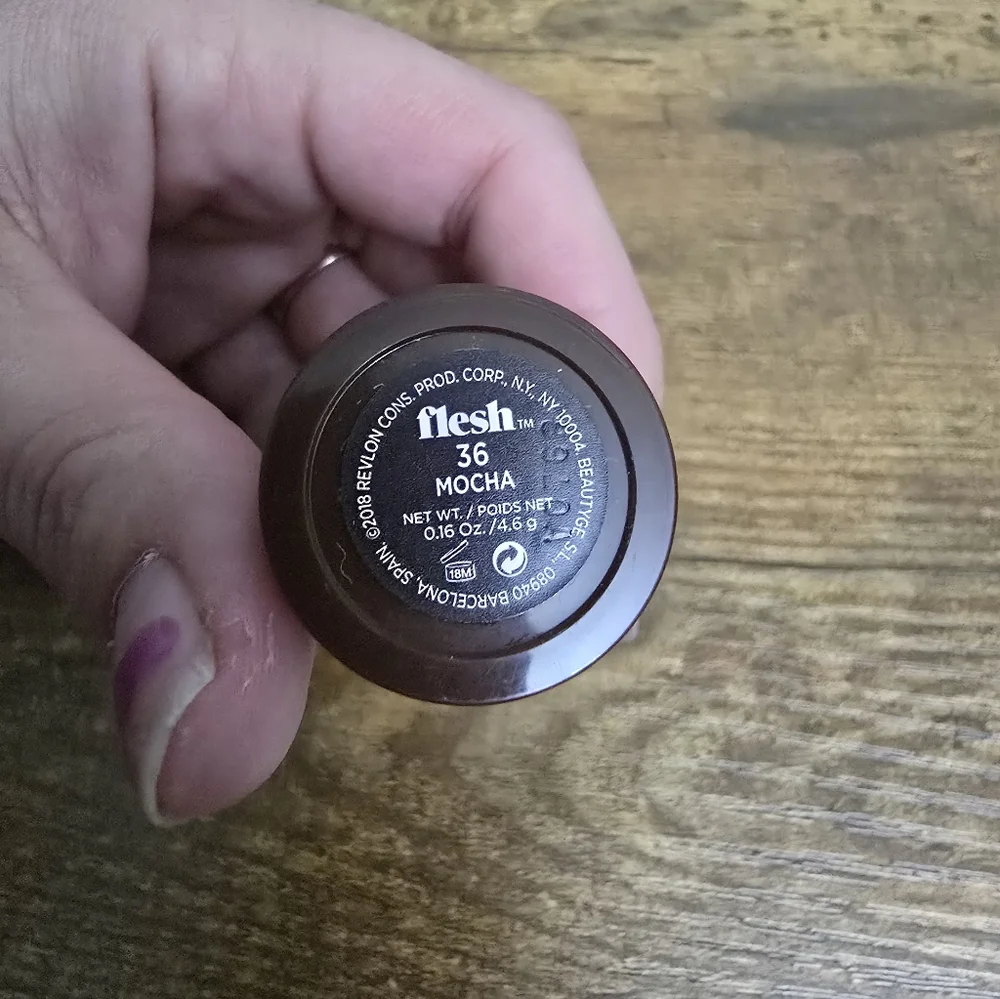 New Revlon Firm Flesh Thickstick Foundation 36 Mocha .16oz
